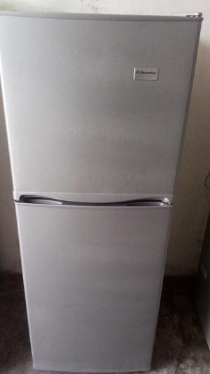 Refrigeradora Electrolux No Frost Buenaz