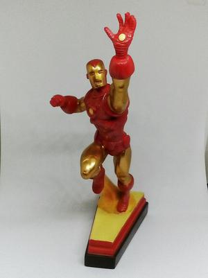 Marvel Iron Man V Collectible Figura Paperweight Avengers