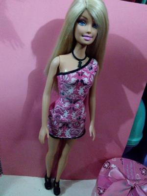 Se vende BARBIE.