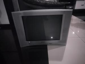 Tv sony trinitron 24