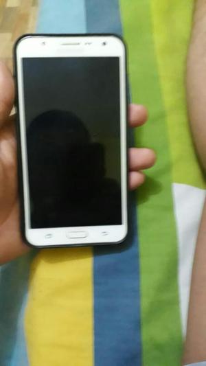 Vendo J7 Samsumg Libre