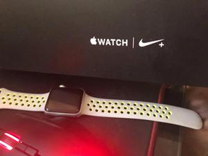 Apple Watch Serie 2 Nike