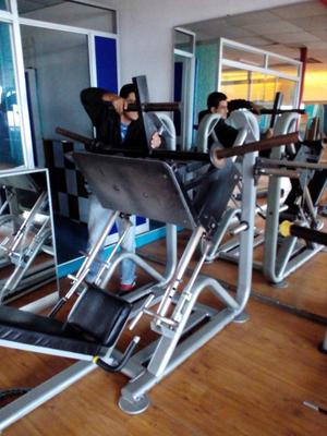 Prensa para Gimnasio Del Alto Transito