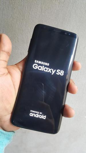Galaxy S8 con Detalle