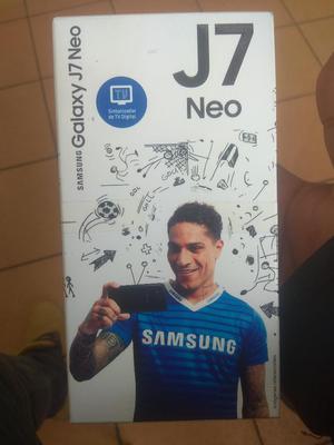 Samsung J7 Neo con Tv