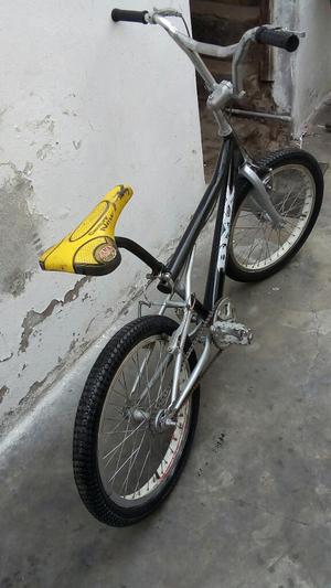Bicicleta Bmx Aro 24