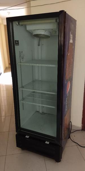 Conservadora para Bebidas de 1 Puerta