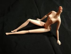 Cuerpo Pivotal para Barbie