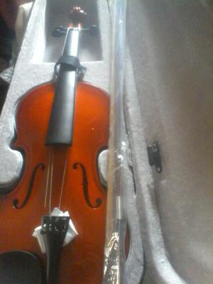 Vendo Violin Melody de Cuatro Cuartos