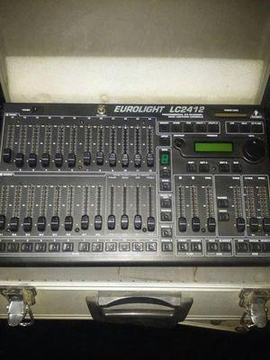 Behringer Luces Eurolight lc