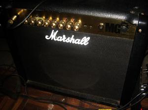 AMPLI DE GUITAR MARSHALL MG 30 FX ORIGINAL 