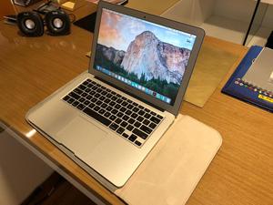 Apple MacBook Air 13.3 NEWEST VERSION