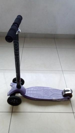 Scooter Maxi Micro Suizo