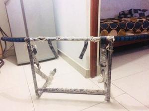 Se vende soporte para hacer barras