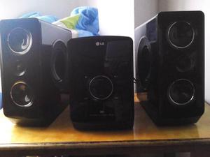 remato EQUIPO sonido LG home theater entrada IPHONE