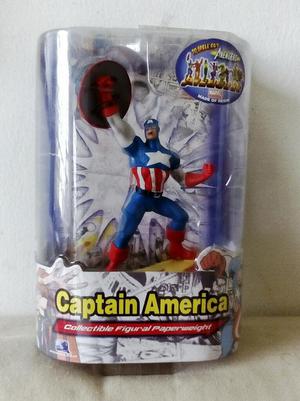 Capitán América A Collectible Figure Paperweight Avengers