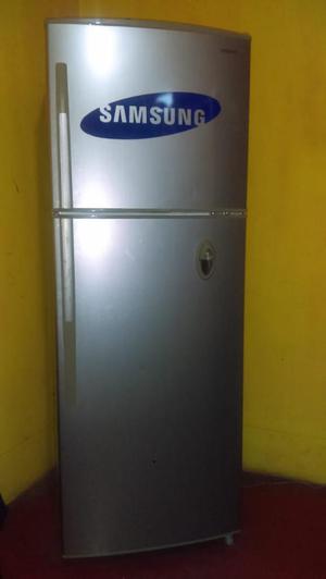 Refrigeradora de 300 Litros de Ocasión