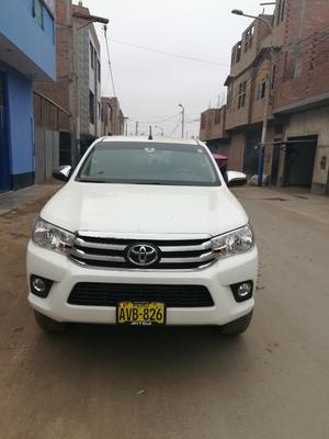 Fiesta Patria Toyota Hilux Del venta