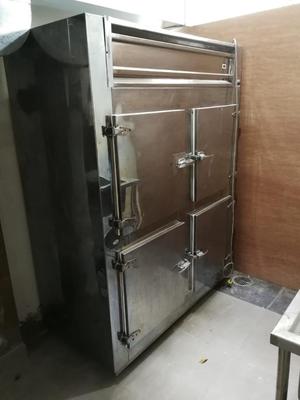 Refrigeradora Vertical 4 Puertas