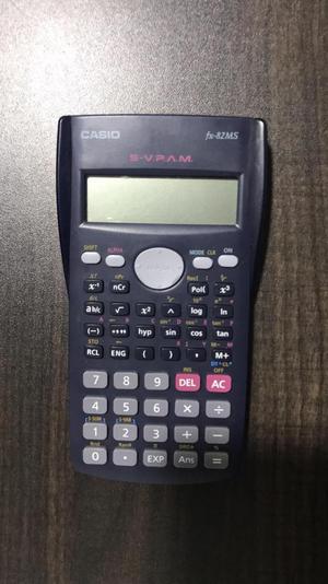 Calculadora Científica Casio