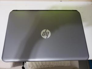 Laptop Hp 14r215la