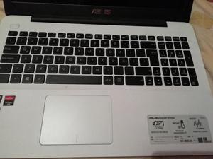 Cambio Laptop Asus Amd A8 1 Mes Uso