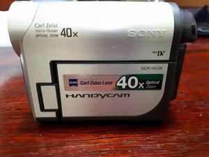 Filmadora digital SONY pantalla tactilHandycam 40x