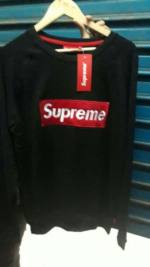 Polera Supreme