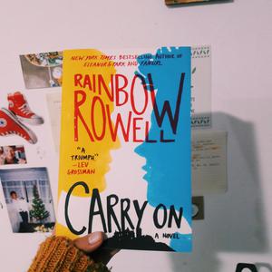 Carry On de Rainbow Rowell