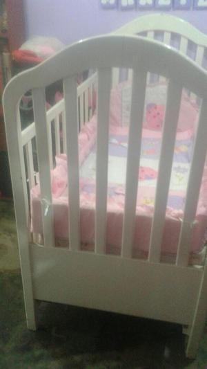 Vendo Cuna para Niña