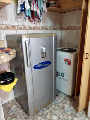 Mini Refrigeradora Samsung