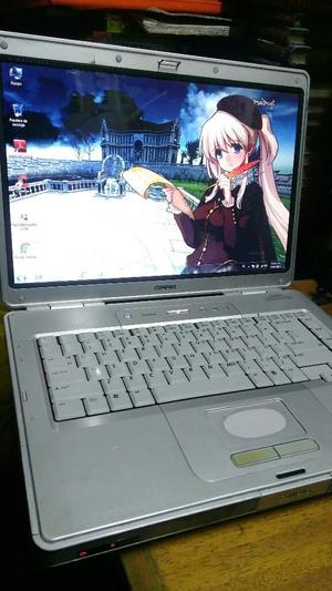 Remato Laptop Compaq 15.4 Pulgadas