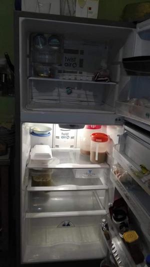 refrigeradora