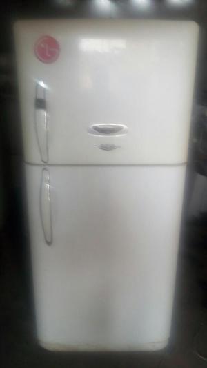 Vendo Refrigeradora Daewoo Grande