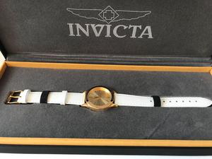 Reloj marca Invicta original bañado en oro 18K Importado de
