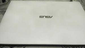 Laptop Asus 553m