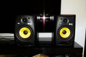 Vendo Parlantes Krk Rokit 6