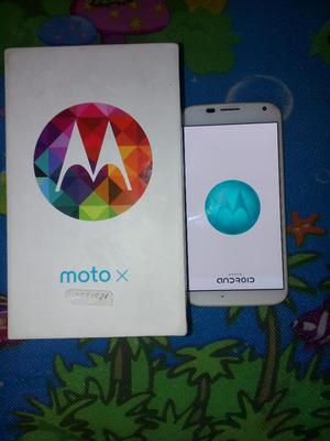 Vendo Moto X Primera Generacion.