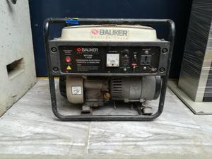 Generador Eléctrico Portátil a Gasolina Bauker