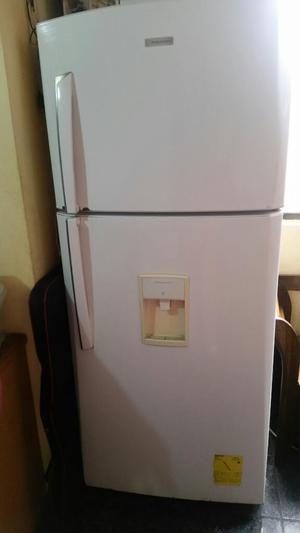 Refrigeradora Indurama Grande