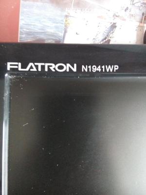 Monitor LG FLATRON NWP DE 18.5