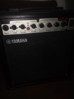 Amplificador de Guitarra..yamaha..