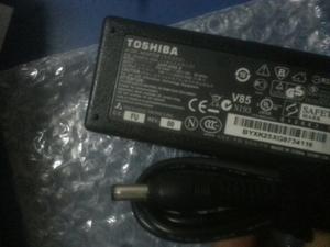 Cargador para Toshiba 19v 3.42a