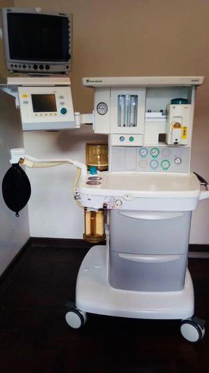 Máquina de anestesia Datex Ohmeda Aespire