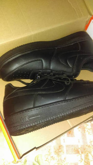 Zapatillas NIKE Air Force negras talla 42