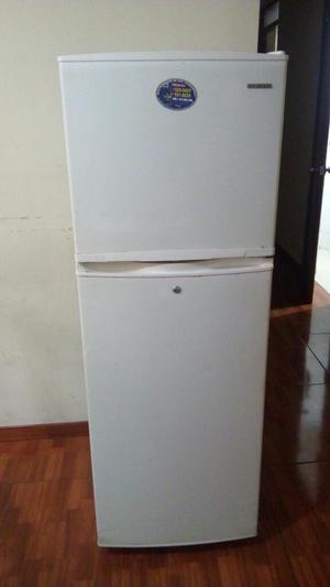 Refrigerador