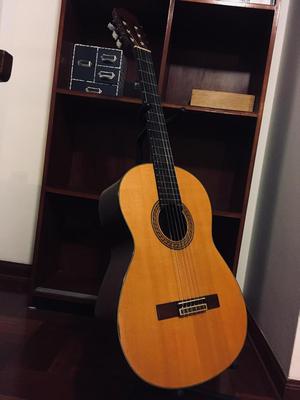 Guitarra Yamaha CG151S