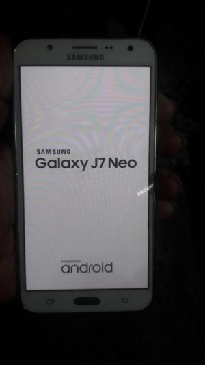 Samsung J7 Neo.