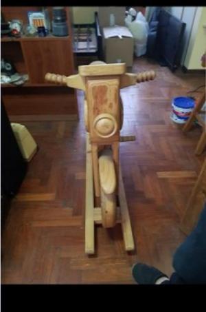 Moto de Madera