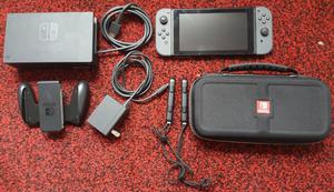 Nintendo Switch Plomo con Juegos Y Case
